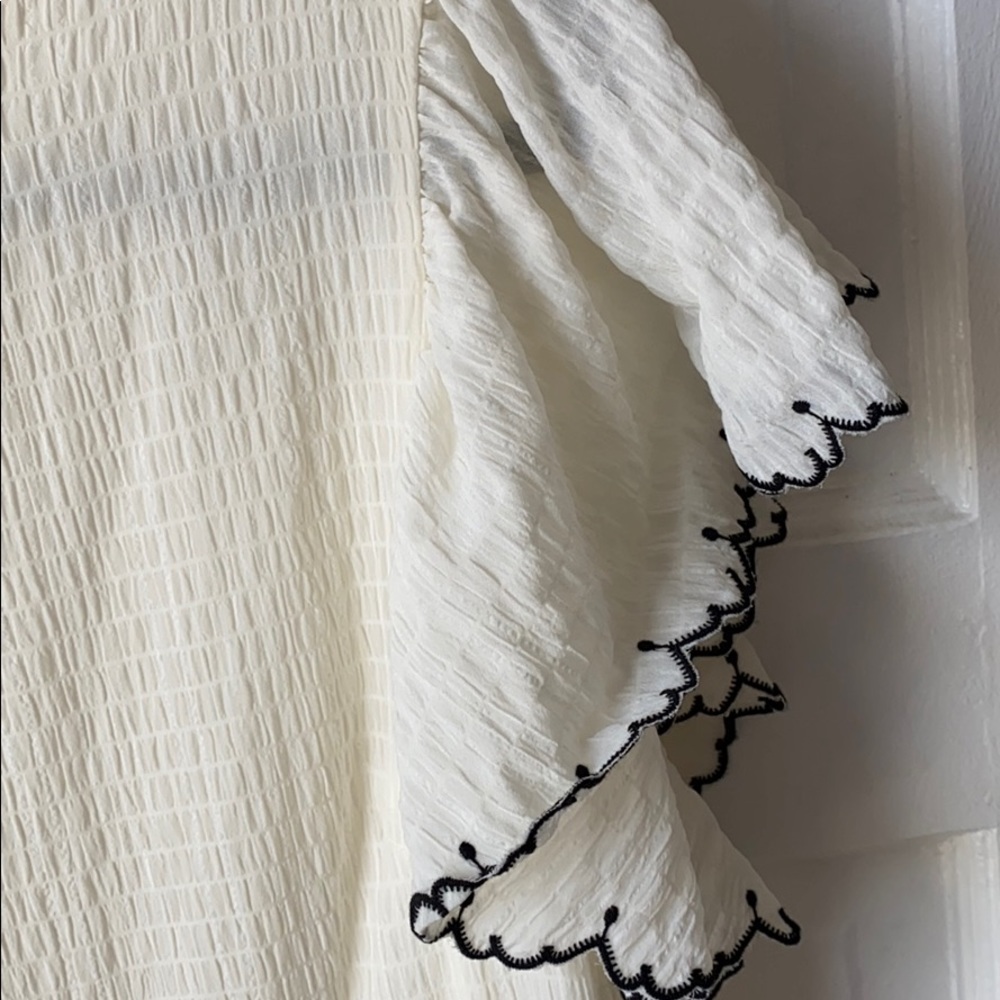 White ruffle dress - Picture 2 of 2